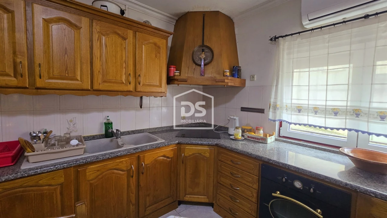 Moradia T5 para Venda em Sabugal e Aldeia de Santo António Foto 14