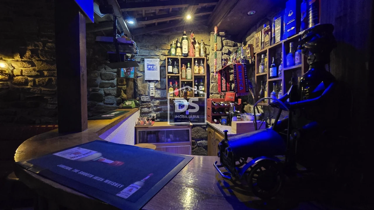 Moradia T5 para Venda em Sabugal e Aldeia de Santo António Foto 3