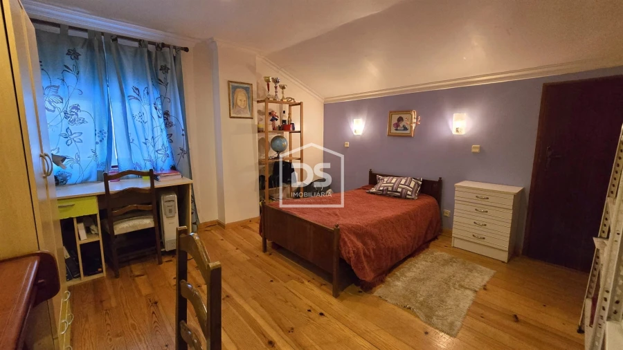 Moradia T5 para Venda em Sabugal e Aldeia de Santo António Foto 40