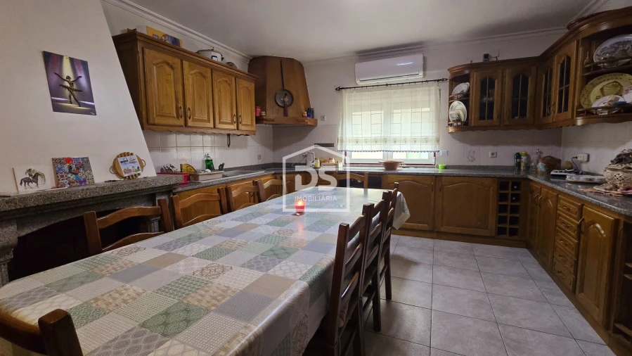 Moradia T5 para Venda em Sabugal e Aldeia de Santo António Foto 22