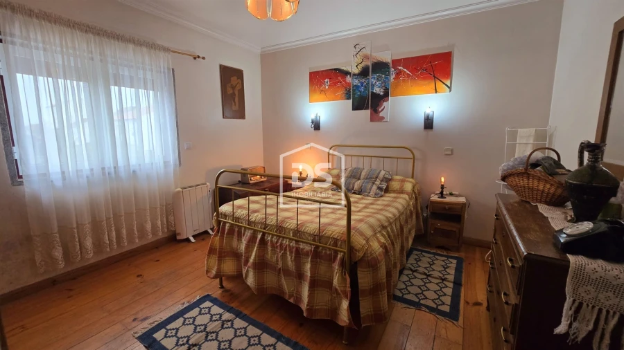 Moradia T5 para Venda em Sabugal e Aldeia de Santo António Foto 28