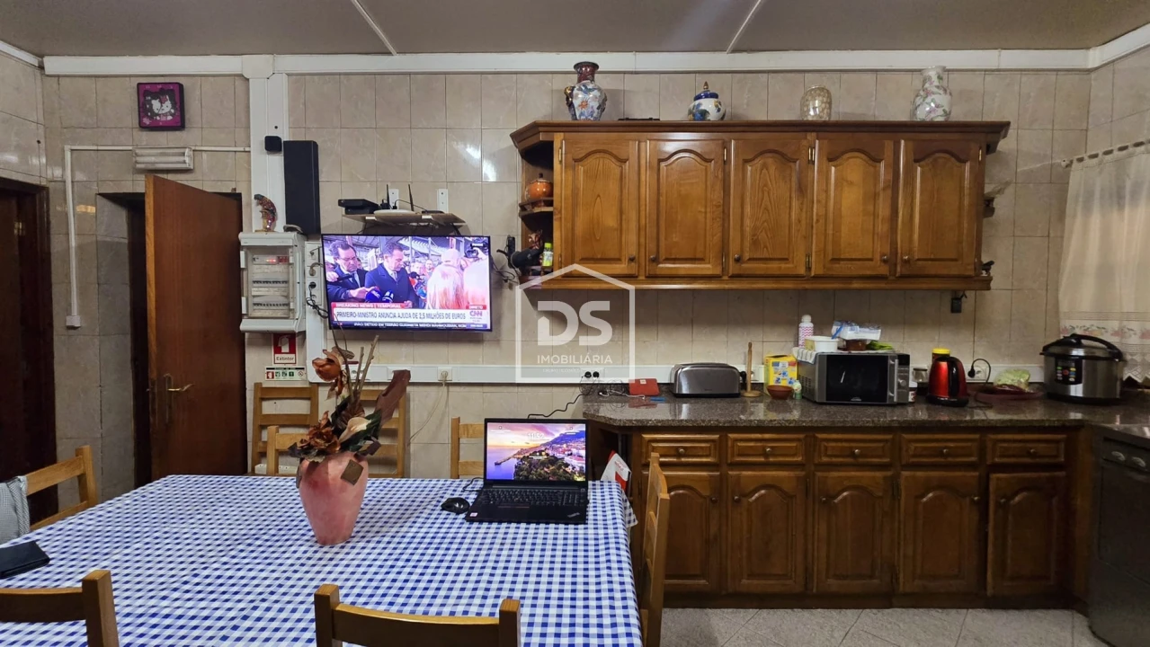 Moradia T5 para Venda em Sabugal e Aldeia de Santo António Foto 10