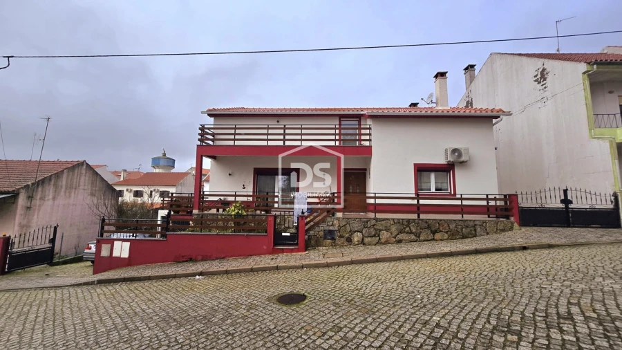 Moradia T5 para Venda em Sabugal e Aldeia de Santo António