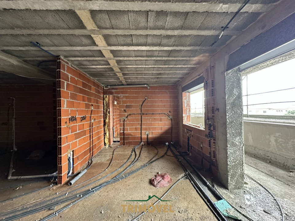 Apartamento T3 para Venda em Loureiro Foto 2