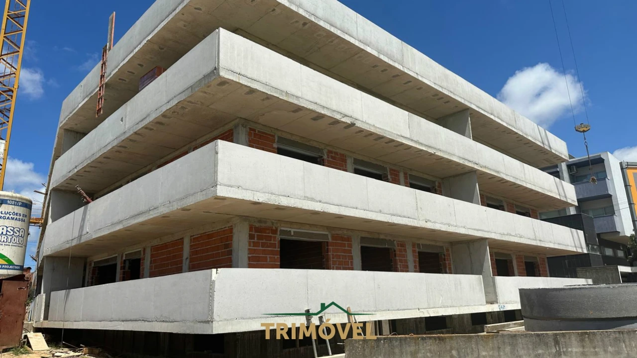 Apartamento T3 para Venda em Loureiro Foto 11
