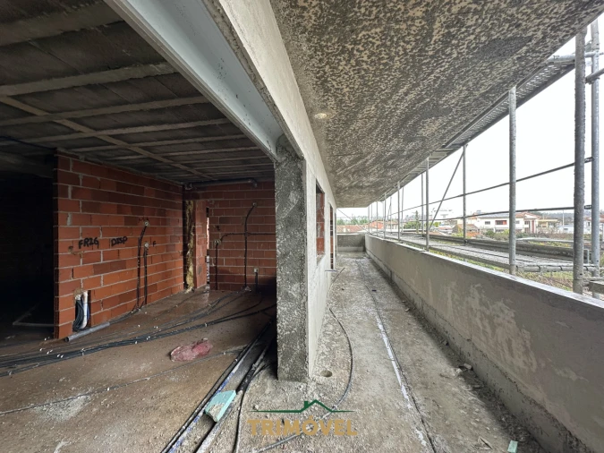 Apartamento T3 para Venda em Loureiro Foto 3