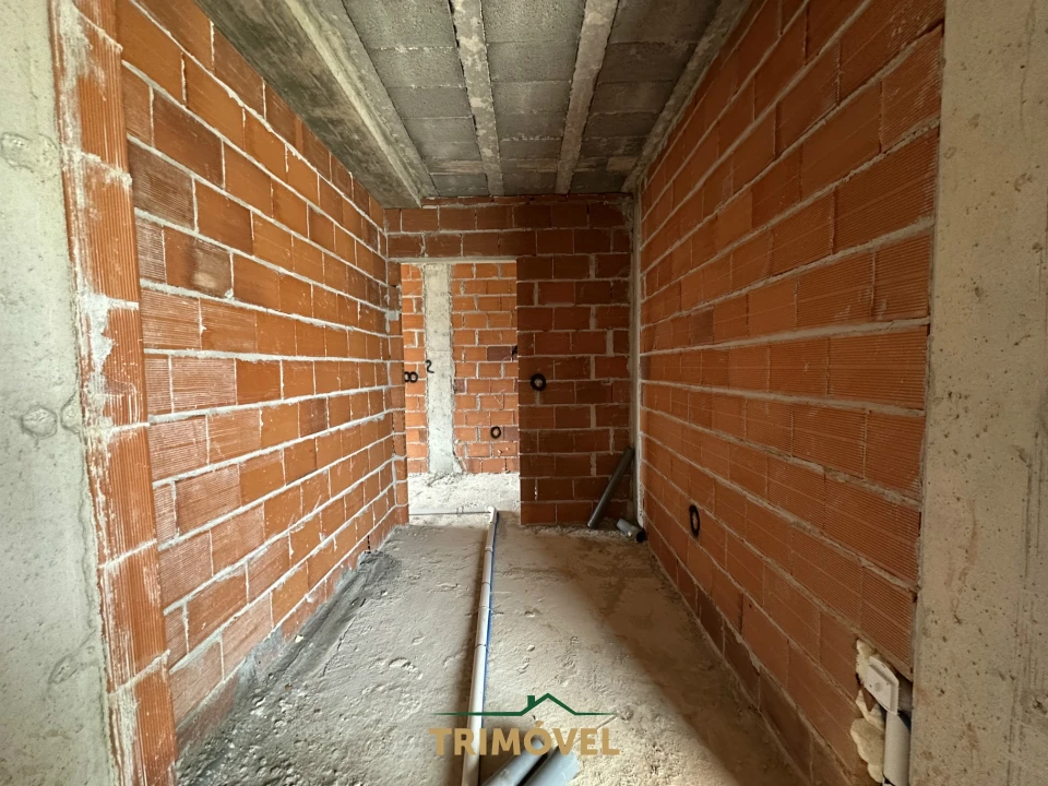 Apartamento T2 para Venda em Loureiro Foto 10