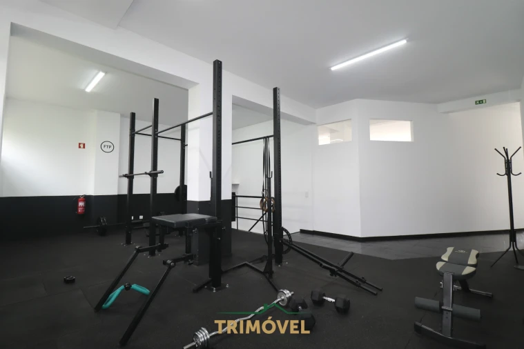 Loja para Venda em São João da Madeira Foto 7