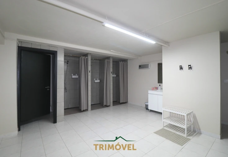 Loja para Venda em São João da Madeira Foto 17