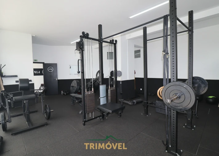 Loja para Venda em São João da Madeira Foto 2