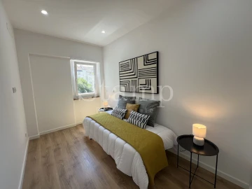 Apartamento T3 para Venda em Benfica