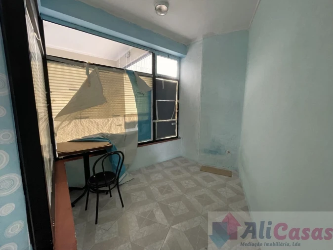 Loja para Venda em Esmoriz Foto 34