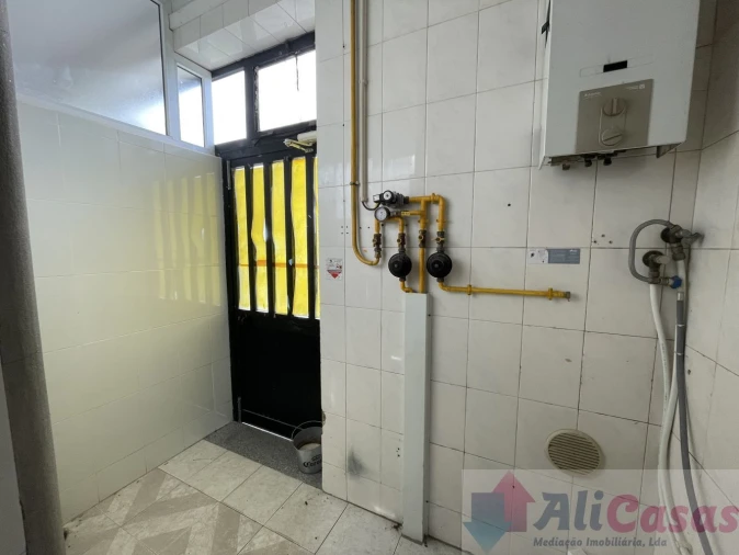 Loja para Venda em Esmoriz Foto 22