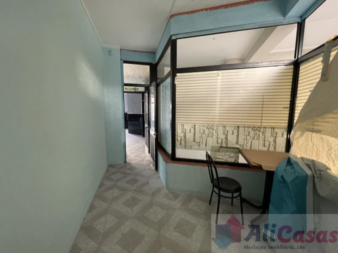 Loja para Venda em Esmoriz Foto 35