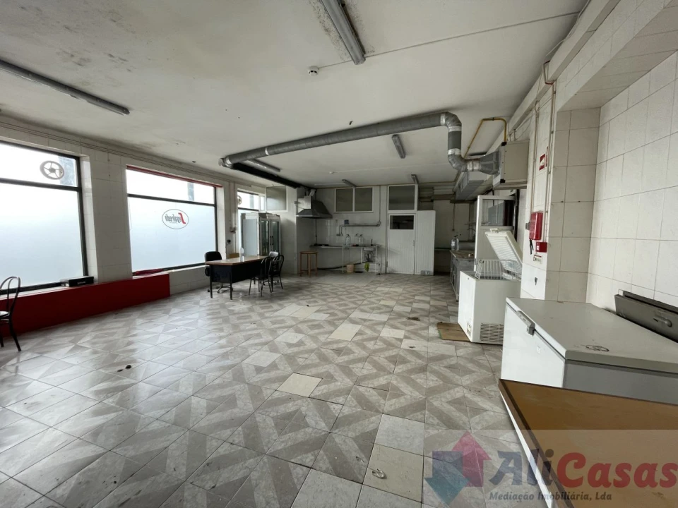 Loja para Venda em Esmoriz Foto 15