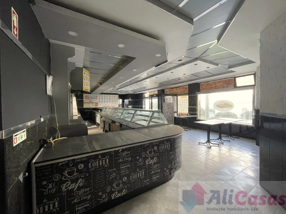 Loja para Venda em Esmoriz Foto 12