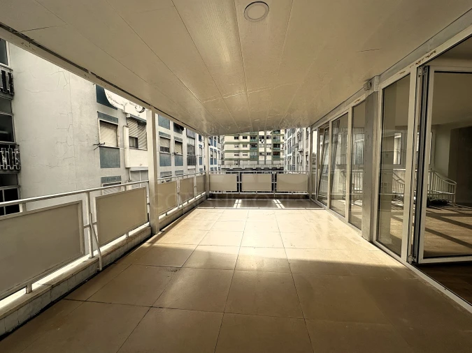 Apartamento T3 para Venda em Odivelas Foto 7