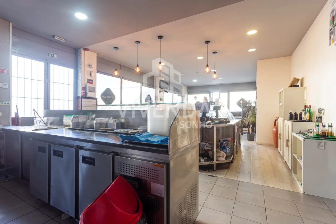 Negócio para Cedência de Quotas em Setubal (São Sebastião) Foto 11