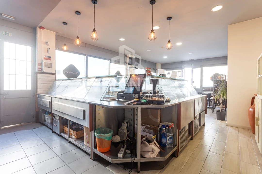 Negócio para Cedência de Quotas em Setubal (São Sebastião) Foto 12