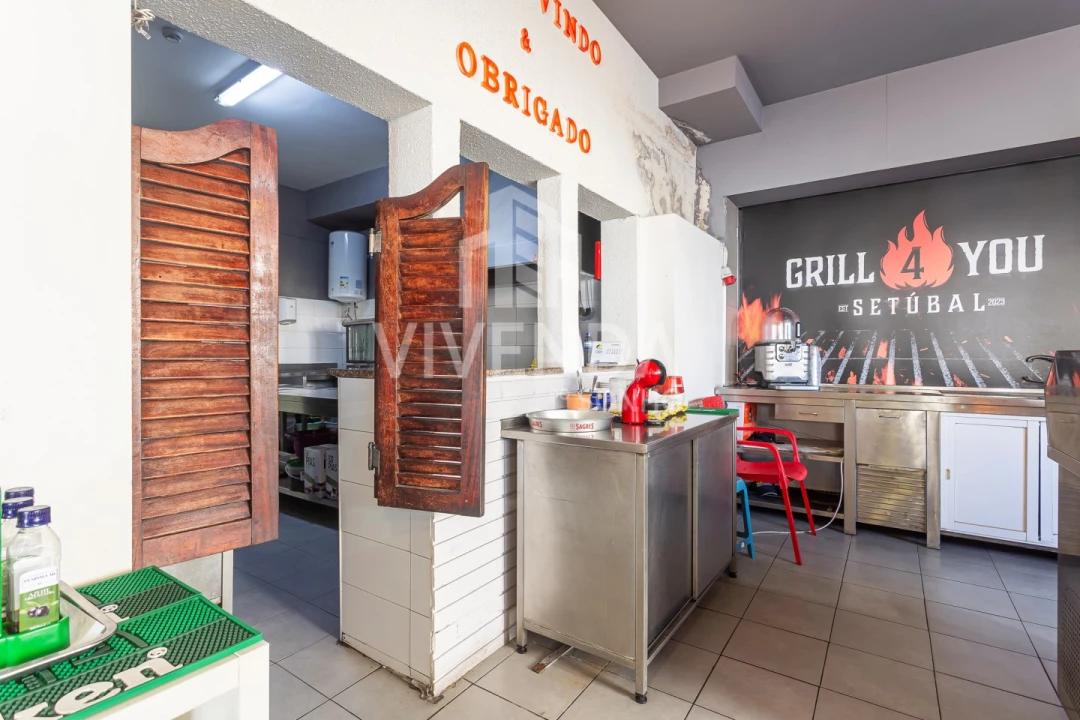 Negócio para Cedência de Quotas em Setubal (São Sebastião) Foto 17