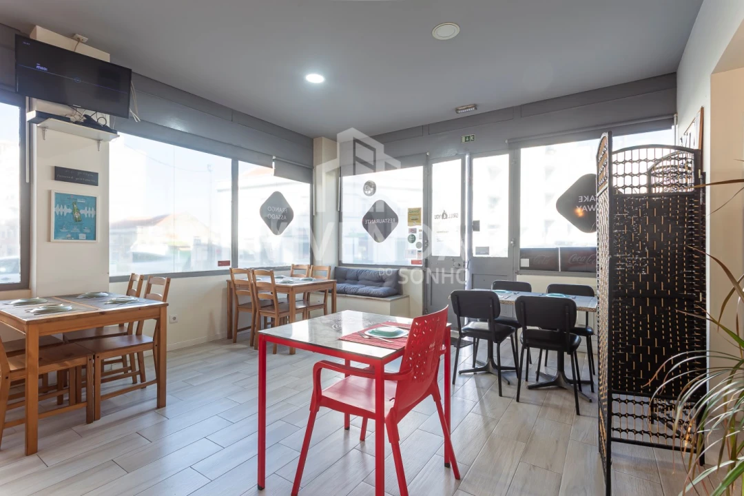 Negócio para Cedência de Quotas em Setubal (São Sebastião) Foto 5