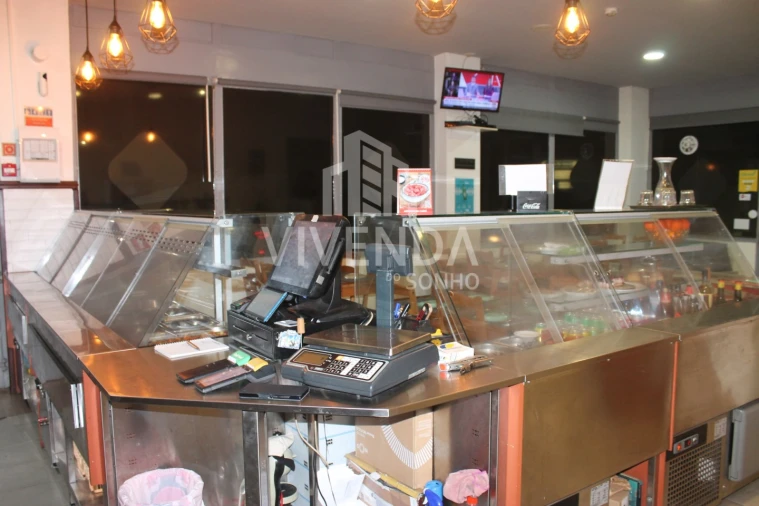 Negócio para Cedência de Quotas em Setubal (São Sebastião) Foto 3