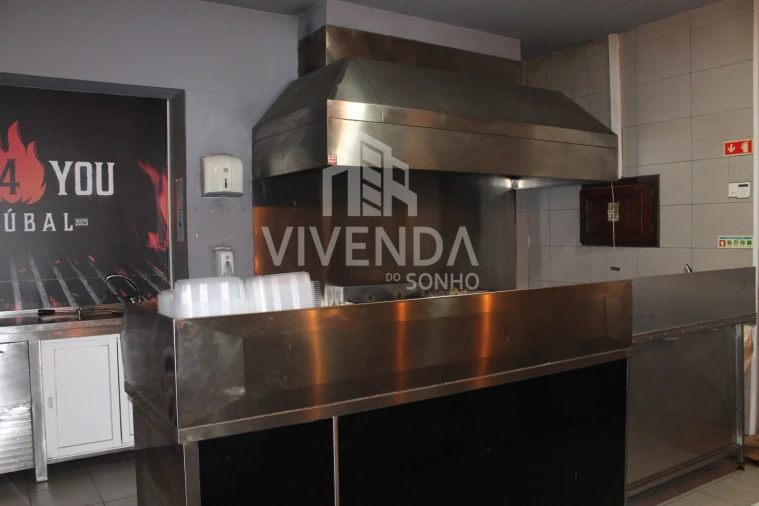 Negócio para Cedência de Quotas em Setubal (São Sebastião) Foto 7