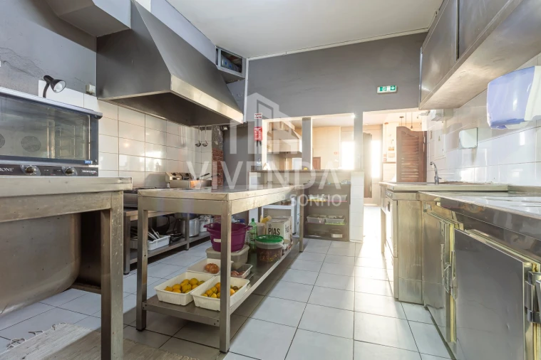 Negócio para Cedência de Quotas em Setubal (São Sebastião) Foto 13