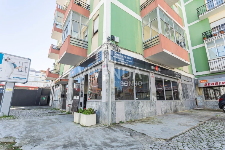 Negócio para Arrendamento em Setubal (São Sebastião)