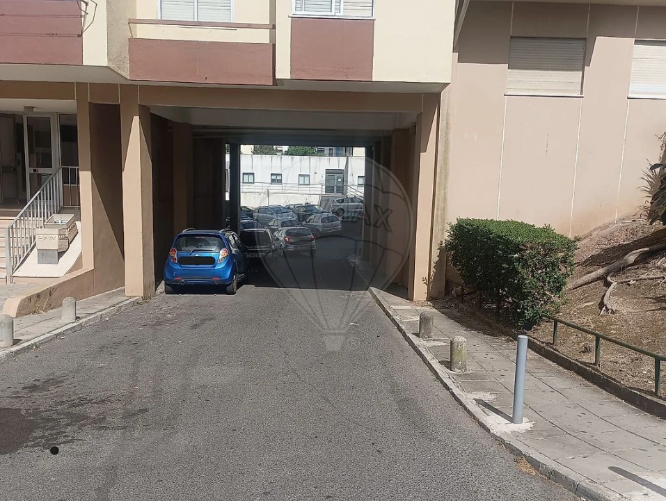 Apartamento T2 para Venda em Cacém e São Marcos Foto 26