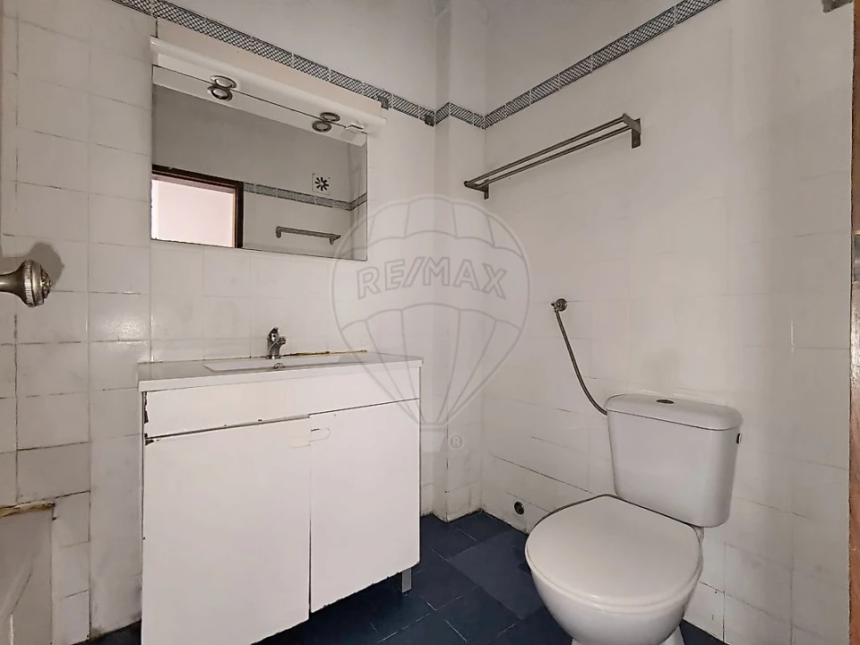 Apartamento T2 para Venda em Cacém e São Marcos Foto 17