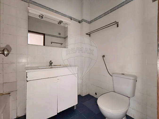 Apartamento T2 para Venda em Cacém e São Marcos Foto 17