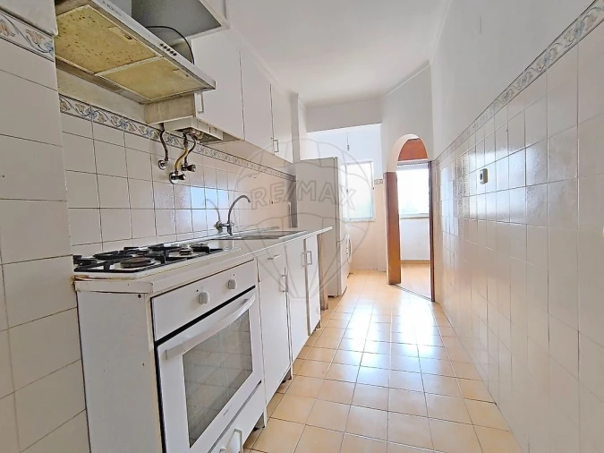 Apartamento T2 para Venda em Cacém e São Marcos Foto 8