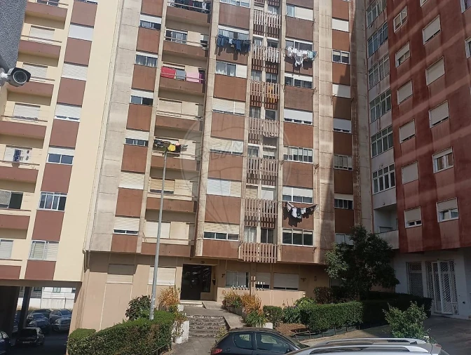 Apartamento T2 para Venda em Cacém e São Marcos Foto 30