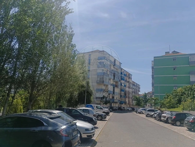 Apartamento T2 para Venda em Cacém e São Marcos Foto 6