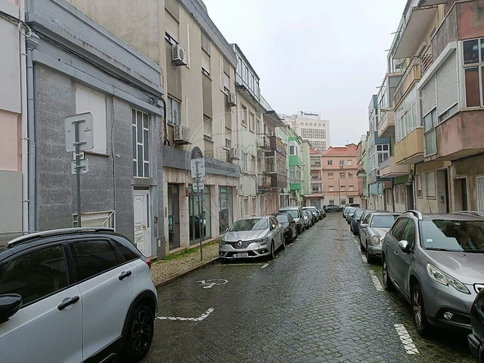 Prédio para Venda em Avenidas Novas Foto 7