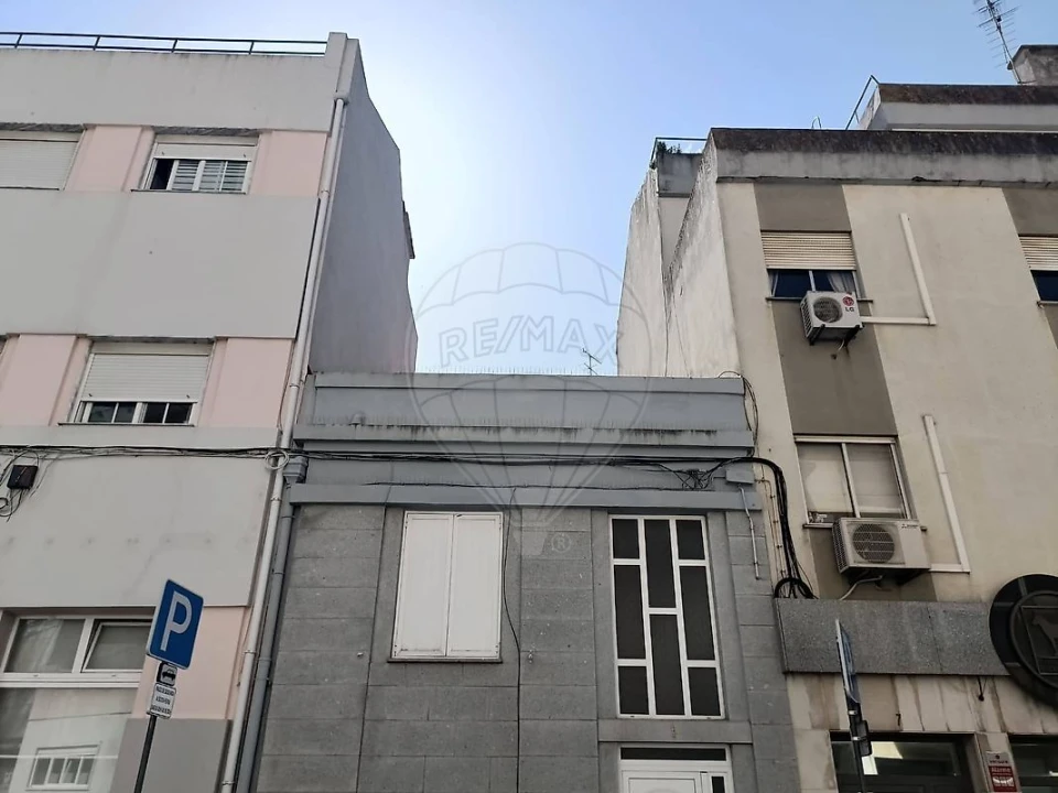Prédio para Venda em Avenidas Novas Foto 27