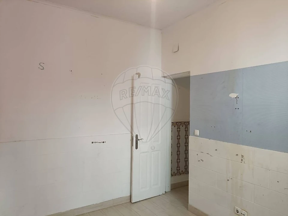Prédio para Venda em Avenidas Novas Foto 22