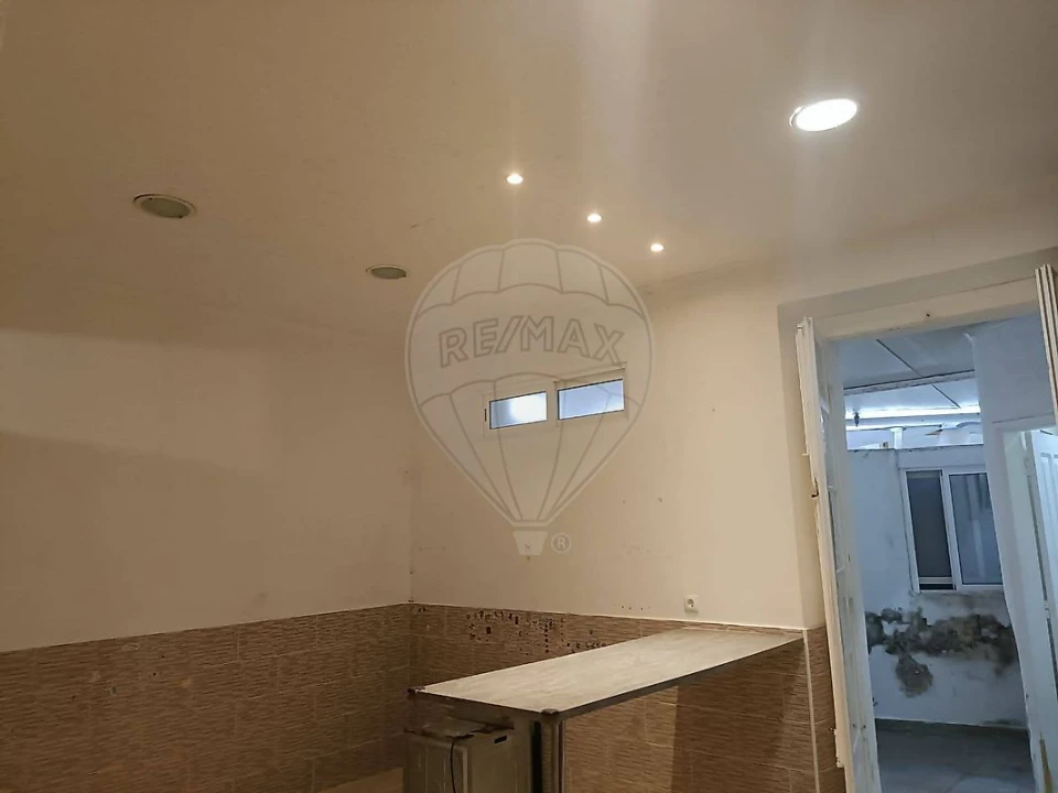 Prédio para Venda em Avenidas Novas Foto 19