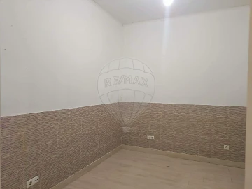 Prédio para Venda em Avenidas Novas