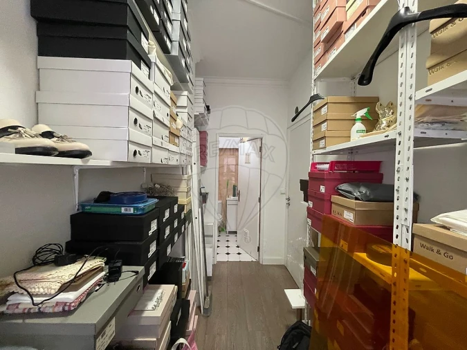 Loja para Arrendamento em Almada, Cova da Piedade, Pragal e Cacilhas Foto 13