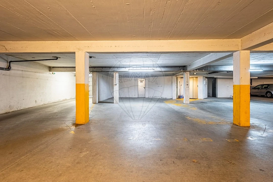 Apartamento T3 para Venda em Aveiras de Cima Foto 27