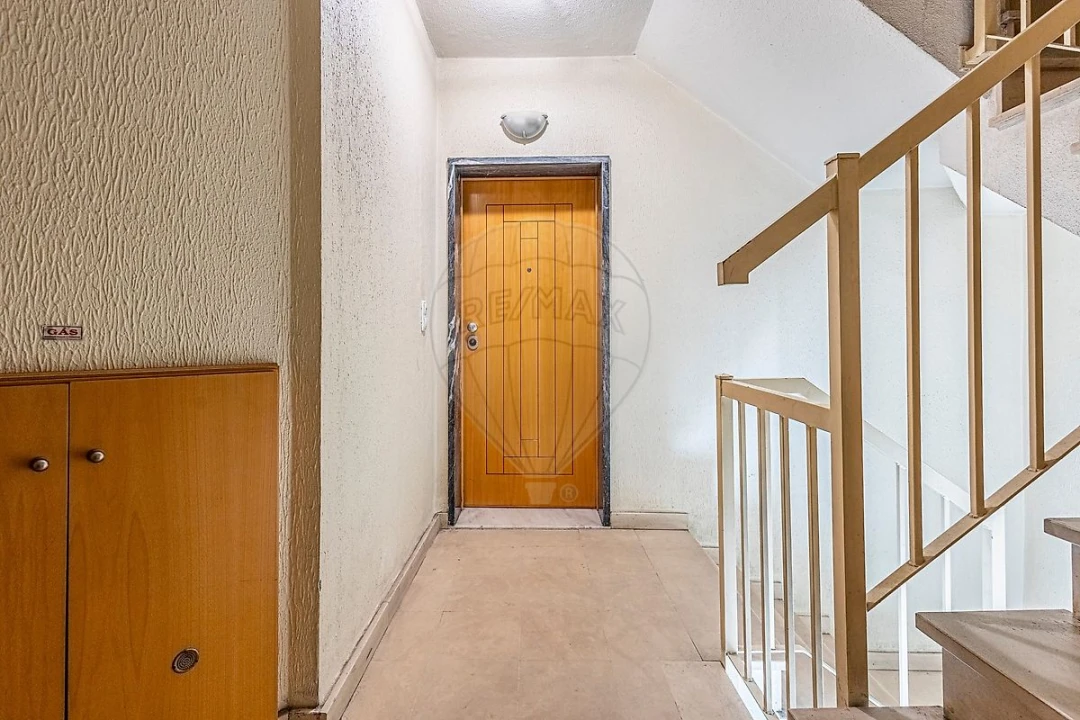 Apartamento T3 para Venda em Aveiras de Cima Foto 6