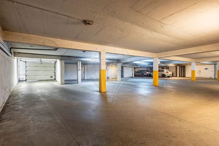 Apartamento T3 para Venda em Aveiras de Cima Foto 30