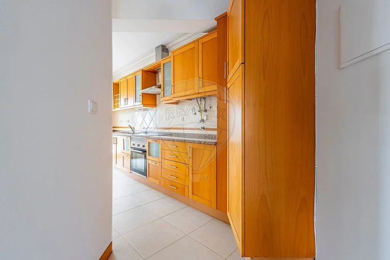 Apartamento T3 para Venda em Aveiras de Cima Foto 12