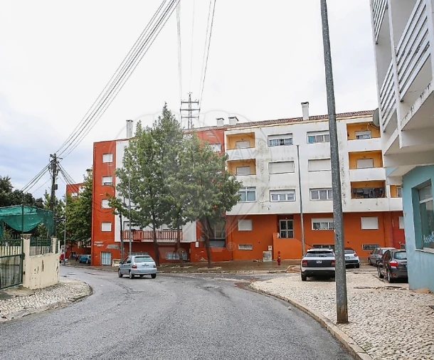 Apartamento T2 para Venda em Azambuja Foto 24