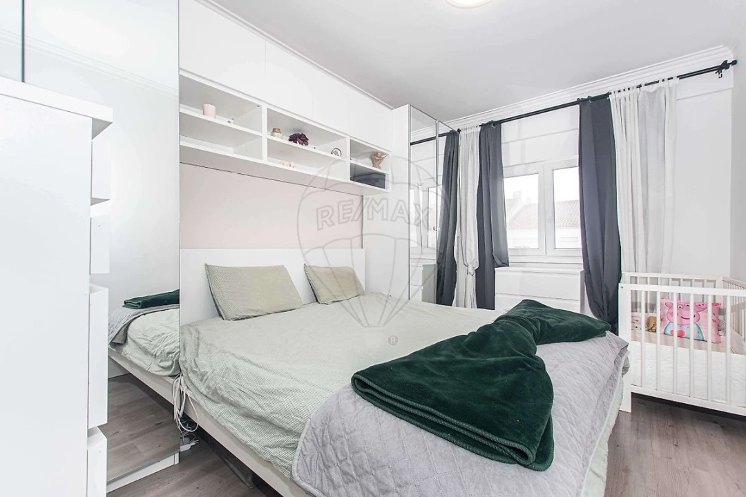 Apartamento T2 para Venda em São Domingos de Rana Foto 23