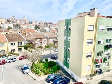 Apartamento T2 para Venda em Algueirão-Mem Martins