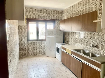 Apartamento T2 para Venda em Algueirão-Mem Martins