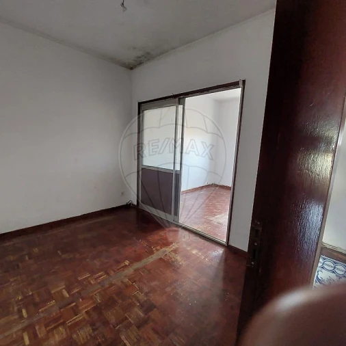 Apartamento T2 para Venda em Algueirão-Mem Martins Foto 23